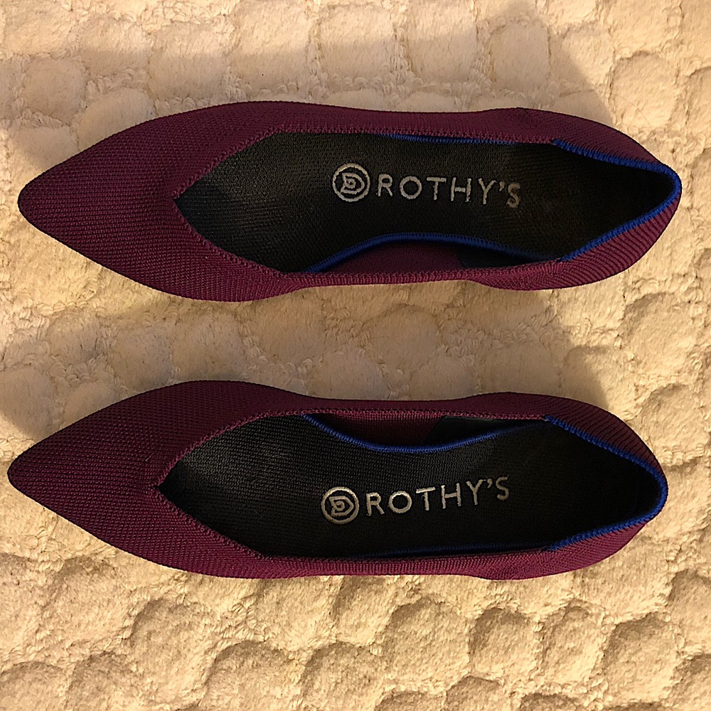 Rothy’s The Point, size 7, in violet.